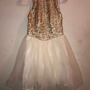 A gold homecoming dress